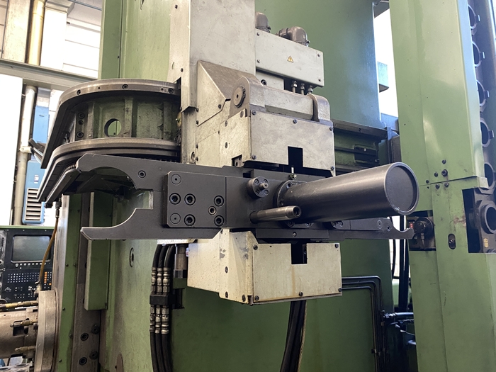 CNC Maschinenbearbeitungsmaschine in Werkstatt