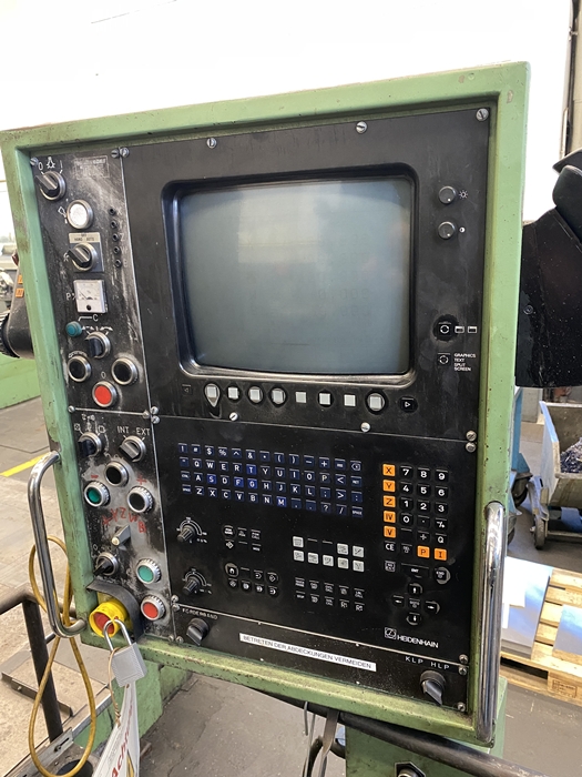 CNC Maschinenbearbeitungsmaschine in Werkstatt